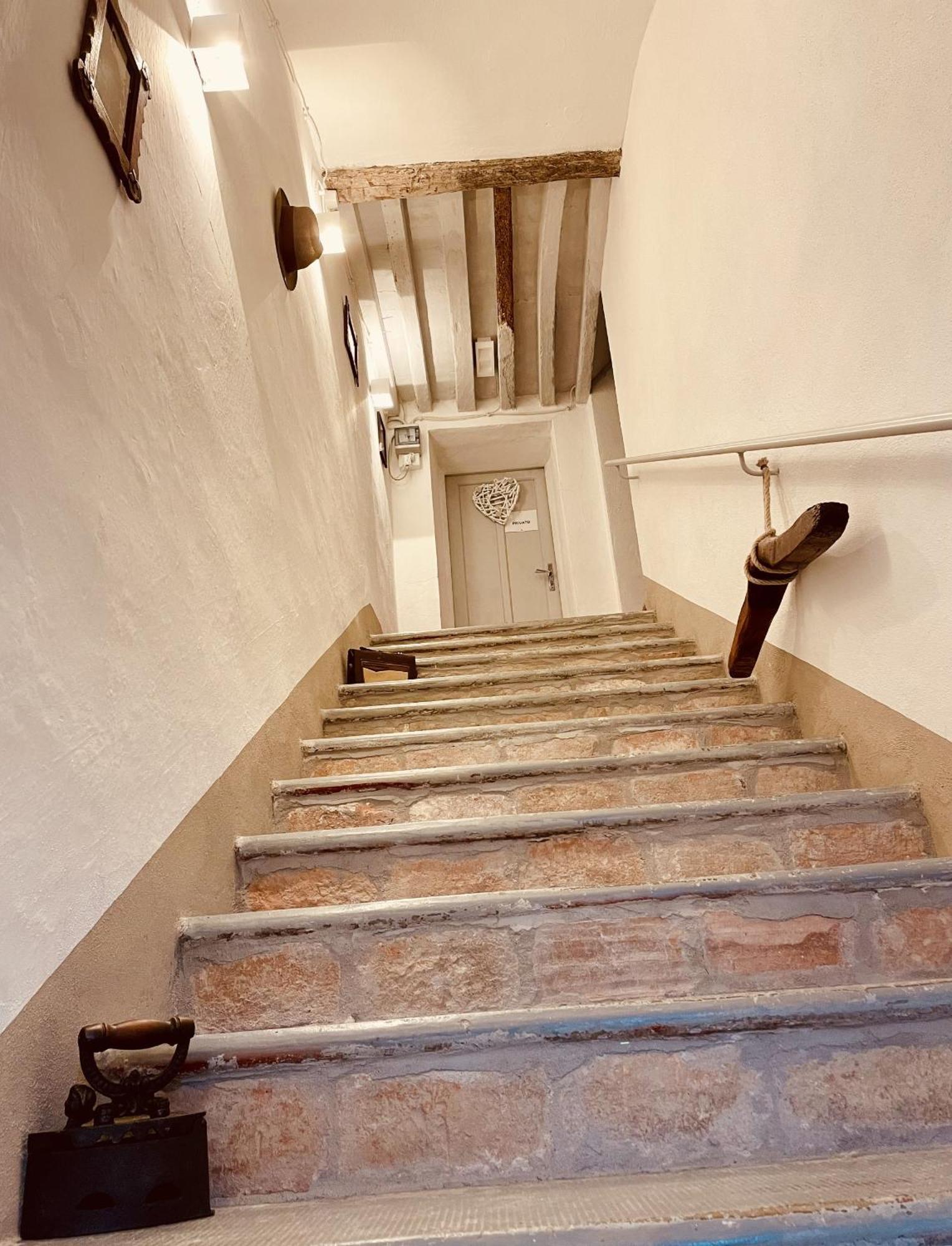Locazione Turistica Cascina Pela Daire Castagnole delle Lanze Dış mekan fotoğraf